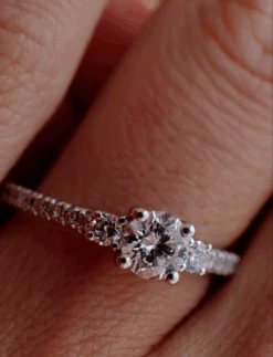 Vivienne Ring 18K White Gold 13 Vivienne Ring 18K White Gold -Lustre Jewelry Shop Screenshot2020 10 16at16.40.25