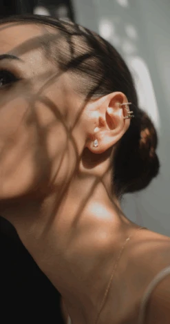 Pear Stud White Gold Plated -Lustre Jewelry Shop TELMAEARCUFF7 d8101895 22e9 4cc3 9cd7 1040a085d176