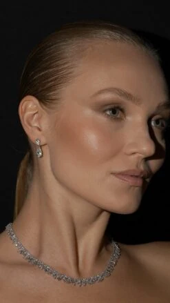 Taini Necklace White Gold Plated 22 Taini Necklace White Gold Plated -Lustre Jewelry Shop Taini Necklace ARABELLA 9S9SKS