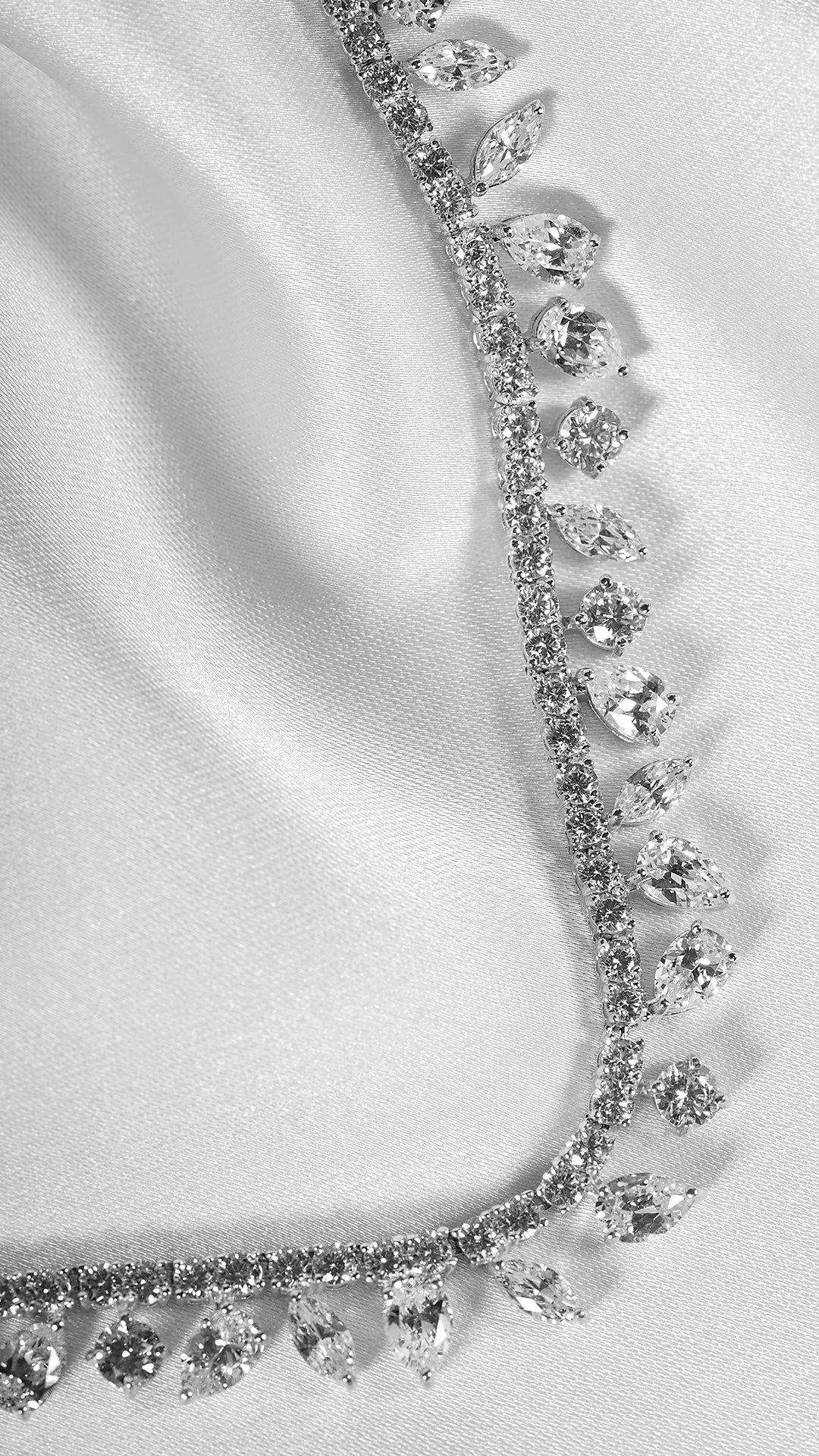 Taini Necklace White Gold Plated 7 Taini Necklace White Gold Plated - Image 5