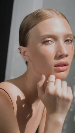 Telma Earring 18K Gold Vermeil -Lustre Jewelry Shop Telma Earring Gold Vermeil 898SJAA