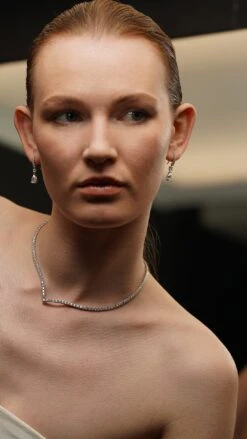 Thea Drop Pear White Gold Plated -Lustre Jewelry Shop Thea Drop Pear Silver VEE 90S90S