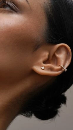 Toluda Cuff 18K Gold Vermeil -Lustre Jewelry Shop Toluda Cuff 18K Gold Vermeil Naila Stud ODOS