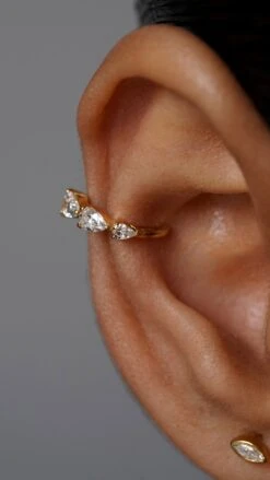 Toluda Cuff 18K Gold Vermeil -Lustre Jewelry Shop Toluda Cuff 18K Gold Vermeil OODSS