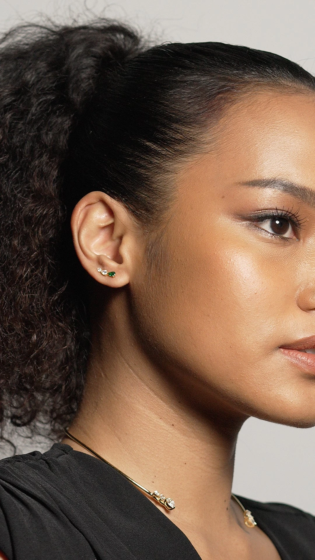 Toluda Ear Climber Emerald Gold Vermeil 8 Toluda Ear Climber Emerald Gold Vermeil - Image 6