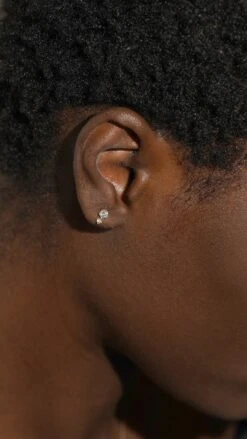 Ume Stud 9K Yellow Gold -Lustre Jewelry Shop Ume Stud 9K Yellow Gold NMXA2