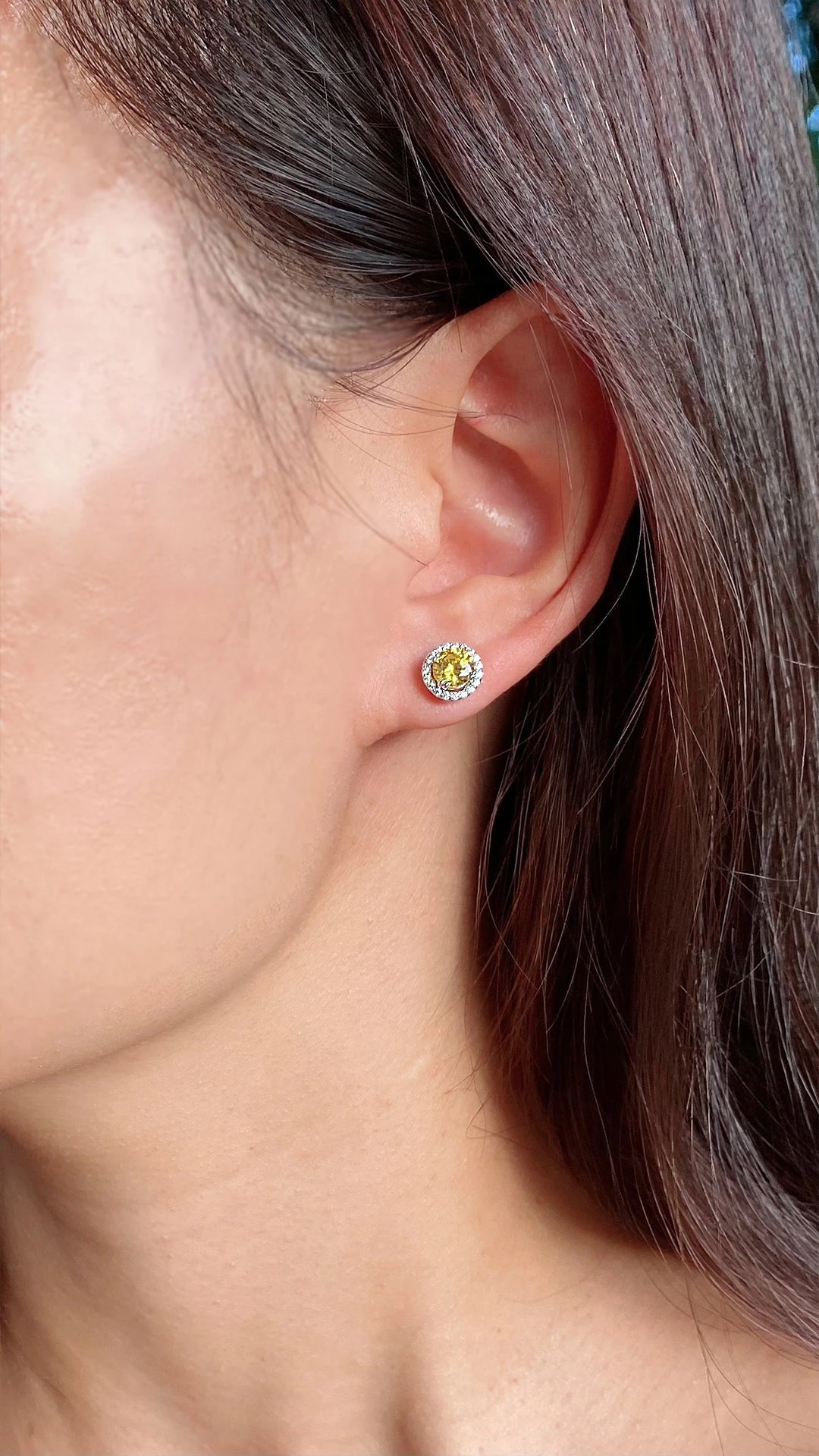 Gwyn Round Borderset Studs Yellow White Gold Plated 5 Gwyn Round Borderset Studs Yellow White Gold Plated - Image 4