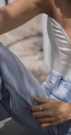 Victoria Ring White Gold Plated -Lustre Jewelry Shop VictoriaRingSilver3