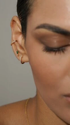 Zeta Studs Emerald 18K Gold Vermeil -Lustre Jewelry Shop ZETA BABY HOOP DENIZ NNXZZ 479c538f d810 4be3 89f5 d4ac2e066427